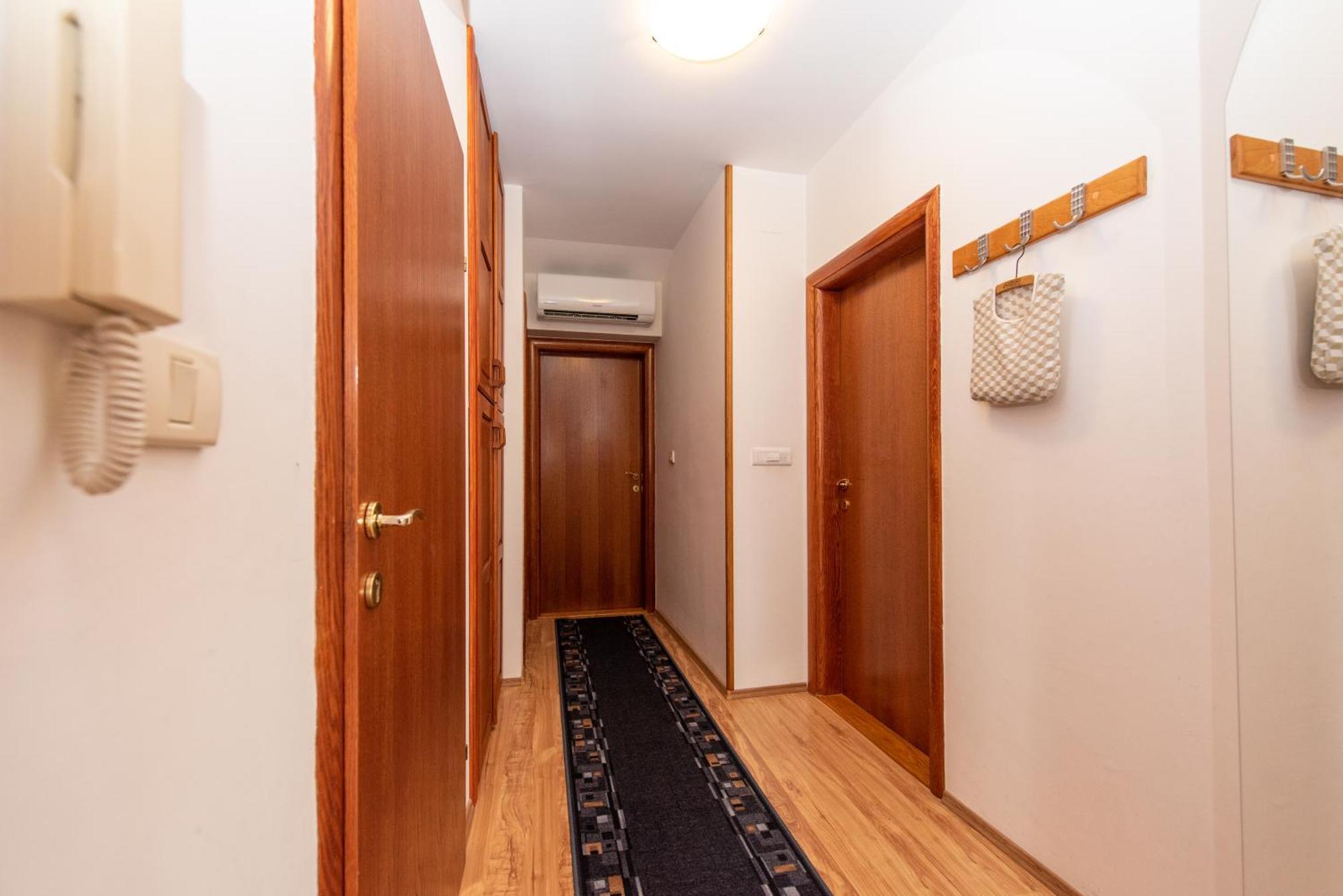 Apartments Andrijana Split Exterior photo